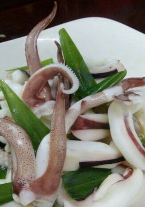 Hình của món Mực nhúng nước dừa.