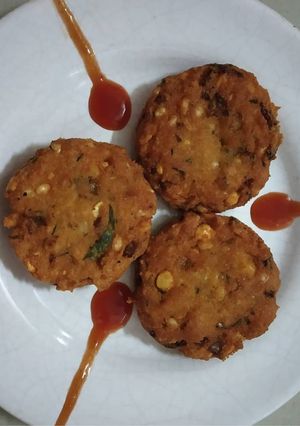 A picture of Mixed Dal Vadas.