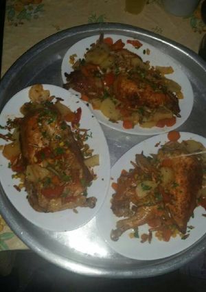صورة لوصفة دجاج مع الخضار