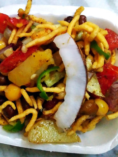 মিক্সড চাট (Mixed chat recipe in Bengali) রেসিপির প্রধান ছবি