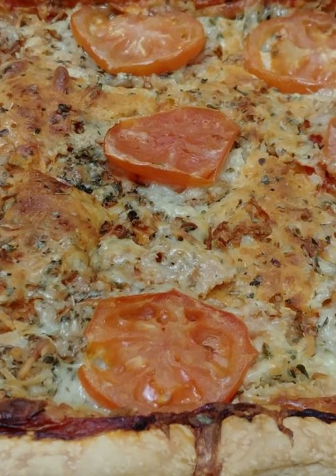 Una foto de Pizza de hojaldre