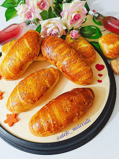 عکسی از دستور نان صبحانه پنیری