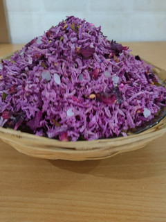 આંબળા બીટ નો મુખવાસ (Amla Beetroot Mukhwas Recipe In Gujarati) રેસીપી મુખ્ય ફોટો