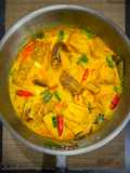 Mangut Tahu dan Iwak Pe (ikan pari asap)