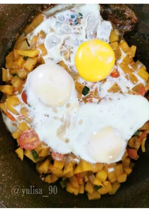 Foto resep Tomket (Tomat Kentang Telur) Ceplok buat Sarapan Cantik