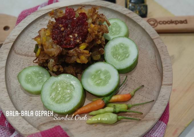 Bala-Bala Geprek Sambal Orek