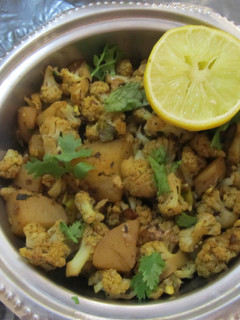 160.ஆலு கோபி உலர் செய்முறை முக்கிய புகைப்படம்