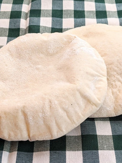 Una foto de Pan Árabe 🥖