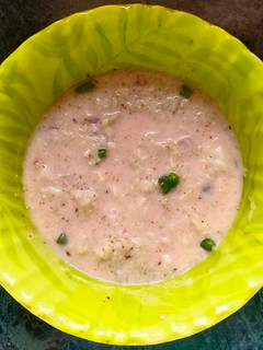 खीरे और प्याज़ का रायता (Kheere aur pyaz ka raita recipe in hindi) रेसिपी मुख्य फोटो
