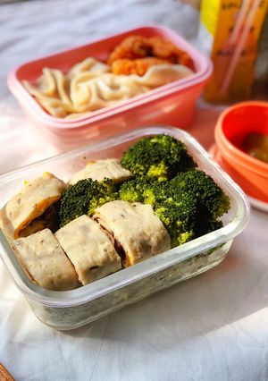 快速九層塔玉米里肌肉蛋餅 的食譜成品照片