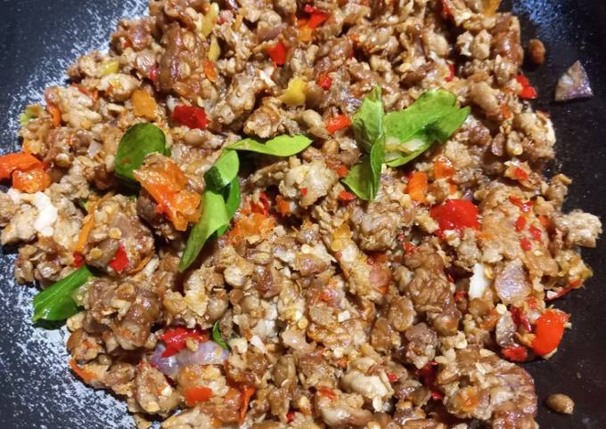 Resep Oseng tempe bosok oleh Dapur Bunda - Cookpad