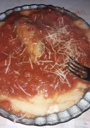Una foto de Polenta con tuco