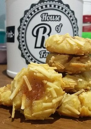 Foto resep Thumprint strawbery cheese cookies (tanpa oven & mixer)