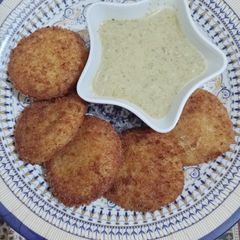 A picture of Aaloo ke kabab.