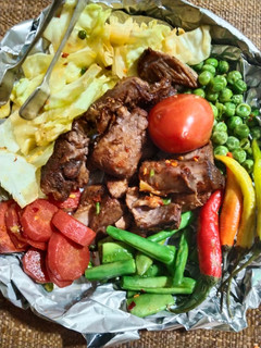 A picture of Steam Beef with vegetables.