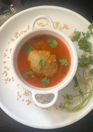 A picture of Bonda soup.