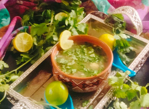 A picture of Clear 🍲 soup Lemon coriander clear soup.