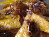 Tahu tempe bumbu kuning