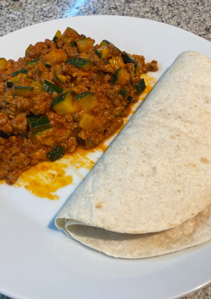 Una foto de Carne picada con calabacín