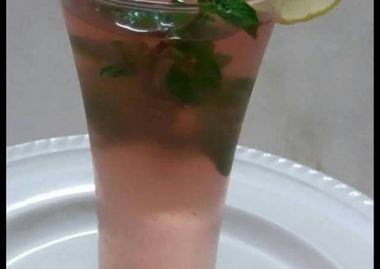 RoohAfza Mint Lemonade