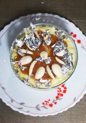 A picture of Khubani ka meetha.