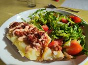Una foto de ajos ensalada