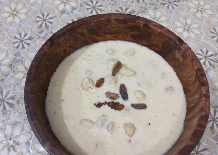 Steps to Prepare Any-night-of-the-week Makhane ki Kheer