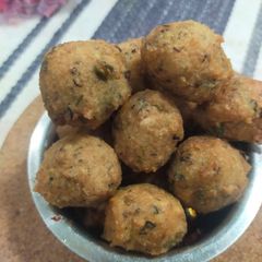 A picture of Green Gram Bhajiya (Mixed dal).