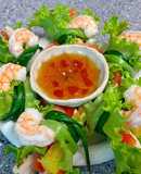 Tôm cuốn ức gà rau củ