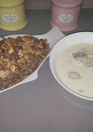 صورة لوصفة حشوة اوزي ولبن مطبوخ بلحم الخروف
