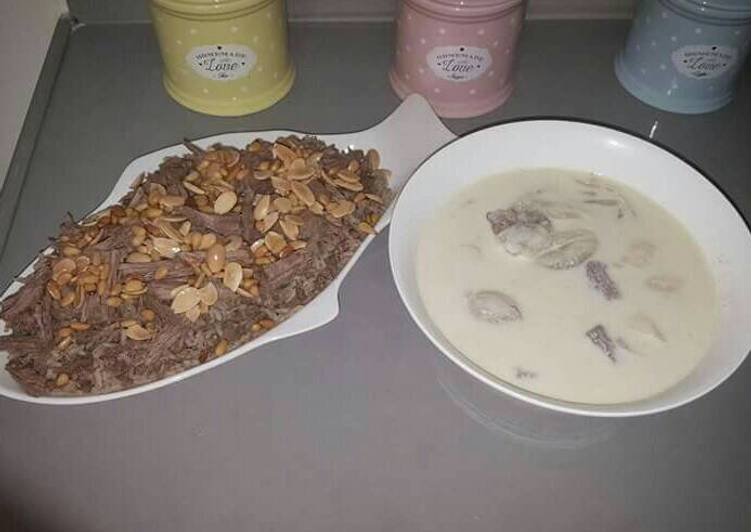 حشوة اوزي ولبن مطبوخ بلحم الخروف