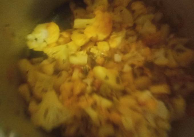 Easiest Way to Prepare Award-winning Aallo gobi ki sabji