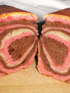 Una foto de Pan tricolor tipo brioche