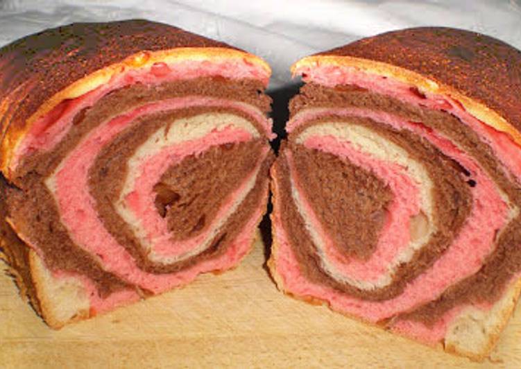 Pan tricolor tipo brioche