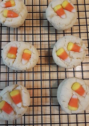 A picture of Candy Corn Sugar Cookies.