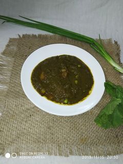 पालक पनीर (Palak paneer recipe in Hindi) रेसिपी मुख्य फोटो