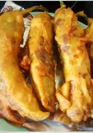 A picture of Mirchi pakoda.