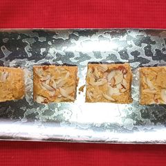 Besan Burfi A picture of Besan Burfi.