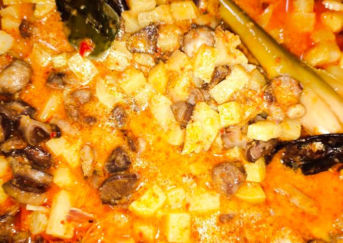 Resep Sambal Kentang Goreng Ati Ampela yang Bikin Ngiler