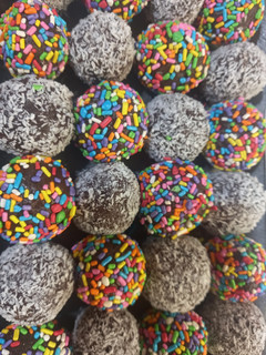 Una foto de Trufas de Chocolate y Dulce de Leche