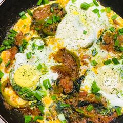 A picture of Shakshuka.