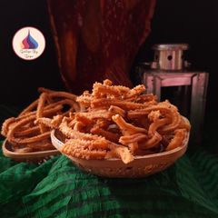 A picture of Curry leaves murukku.