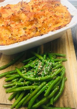 A picture of Ultimate fishy pie.
