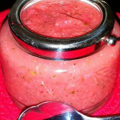 A picture of Mike's Strawberry Mango Habenero Dip.