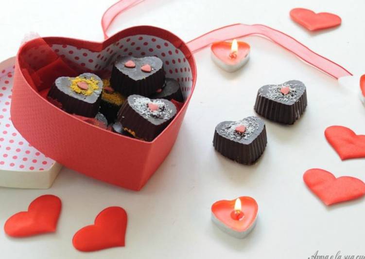 Cioccolatini a forma di cuore ripieni