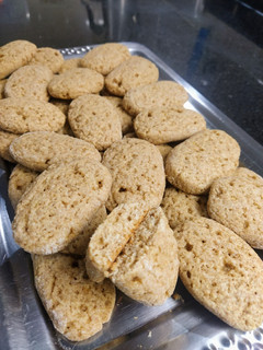 Una foto de Galletitas de miel integrales sin manteca