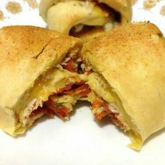 A picture of Pillsbury Grands Sandwich Rollups.