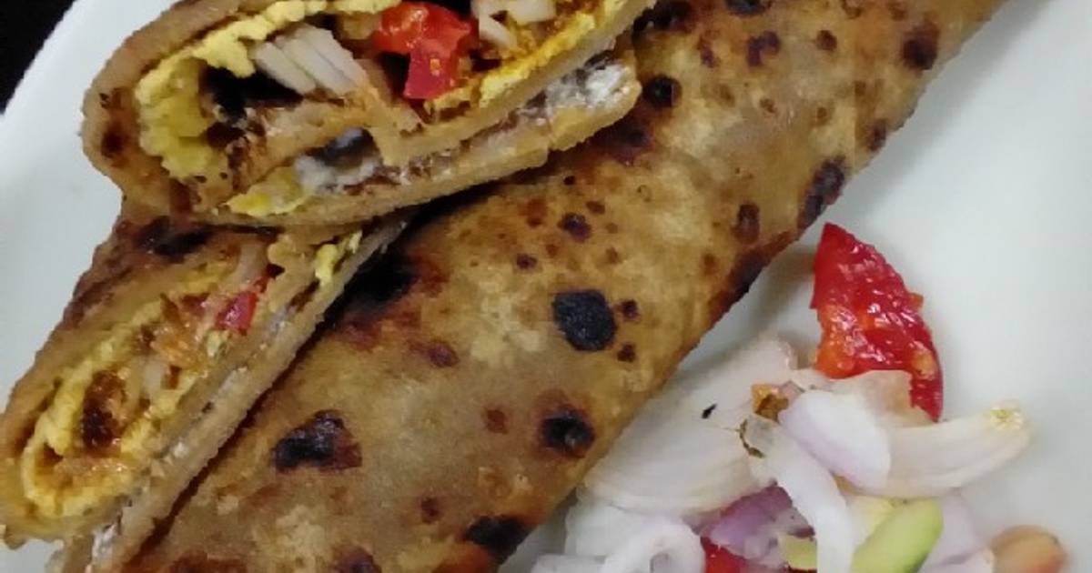 Mayo egg roll paratha Recipe by Umme Yousuf Cookpad