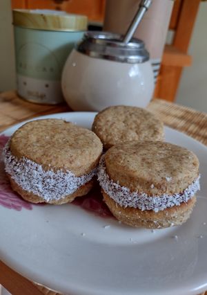 Una foto de Alfajores integrales!!!