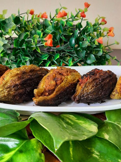 भरवा करेले (bharwa karele recipe in Hindi) रेसिपी मुख्य फोटो